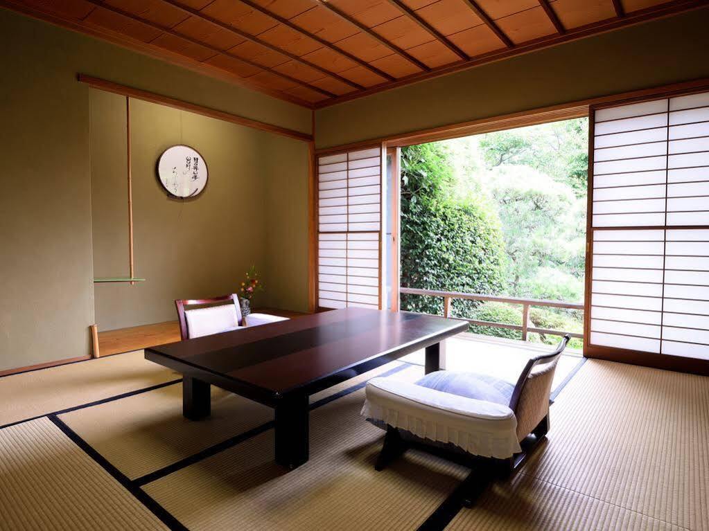 Hotel Atamisekitei Annex Sakuragaokasaryo Atami  Exteriér fotografie